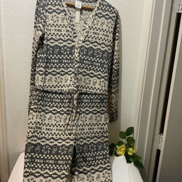 NWT Victoria's Secret PINK Thermal Sleep One Piece Pajama Black Fair Isle - Picture 1 of 13